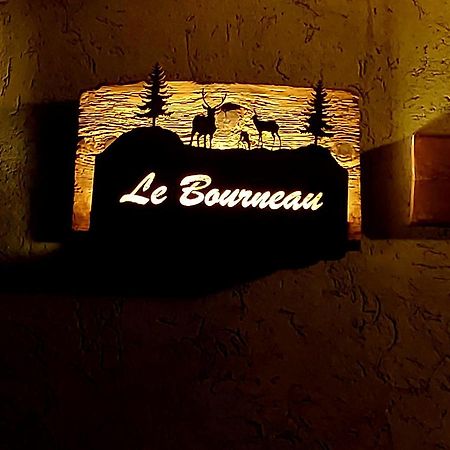Appartamento Le Bourneau Aosta Buitenkant foto